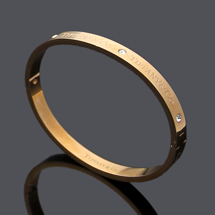 S315  Exquisite stainless steel diamond jewelry TB bracelet